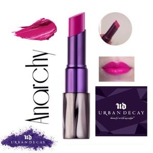 Urban Decay Revolution Lip Stick Anarchy
